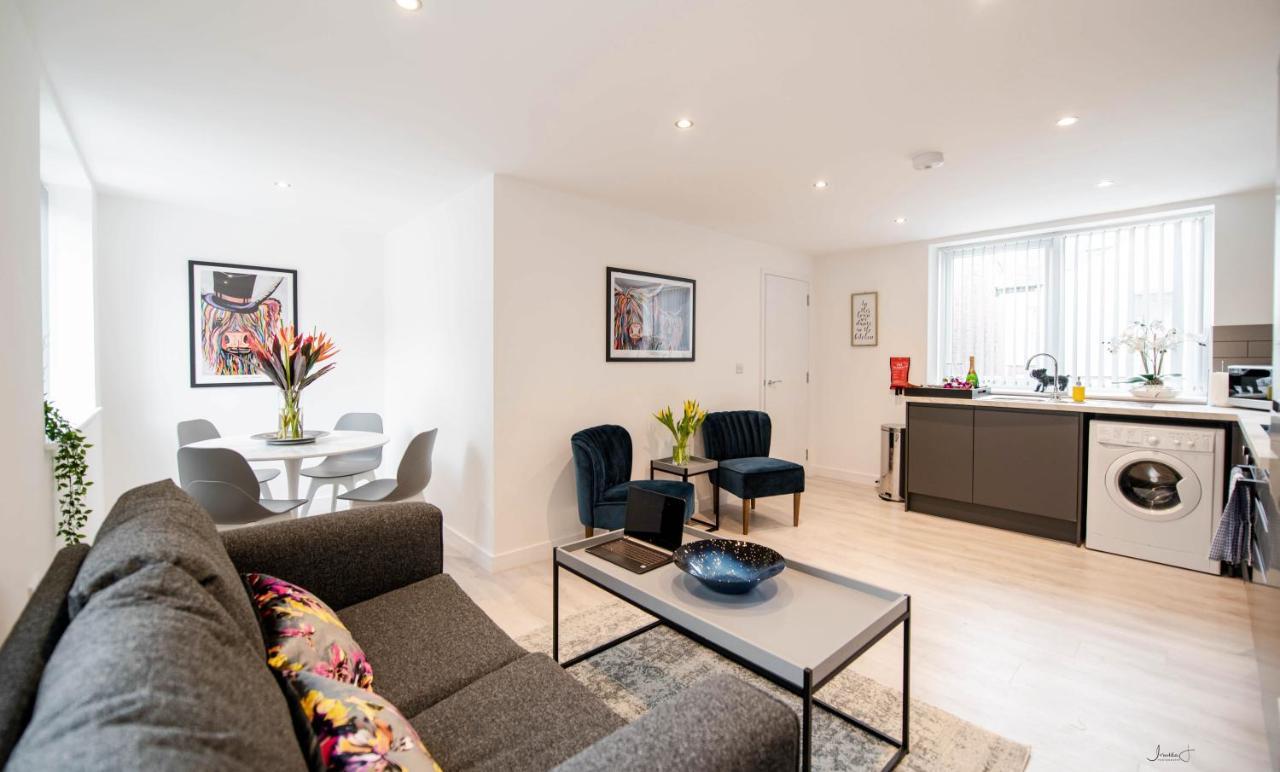 Charles Alexander Short Stay - Windmill House Apartments Lytham St Annes Dış mekan fotoğraf