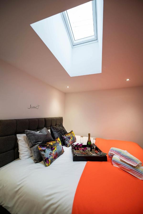 Charles Alexander Short Stay - Windmill House Apartments Lytham St Annes Dış mekan fotoğraf