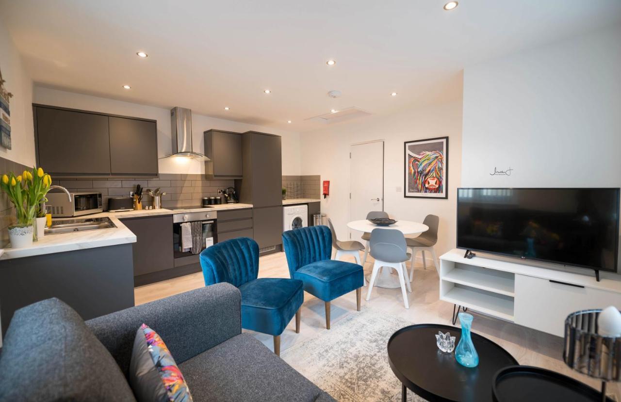 Charles Alexander Short Stay - Windmill House Apartments Lytham St Annes Dış mekan fotoğraf