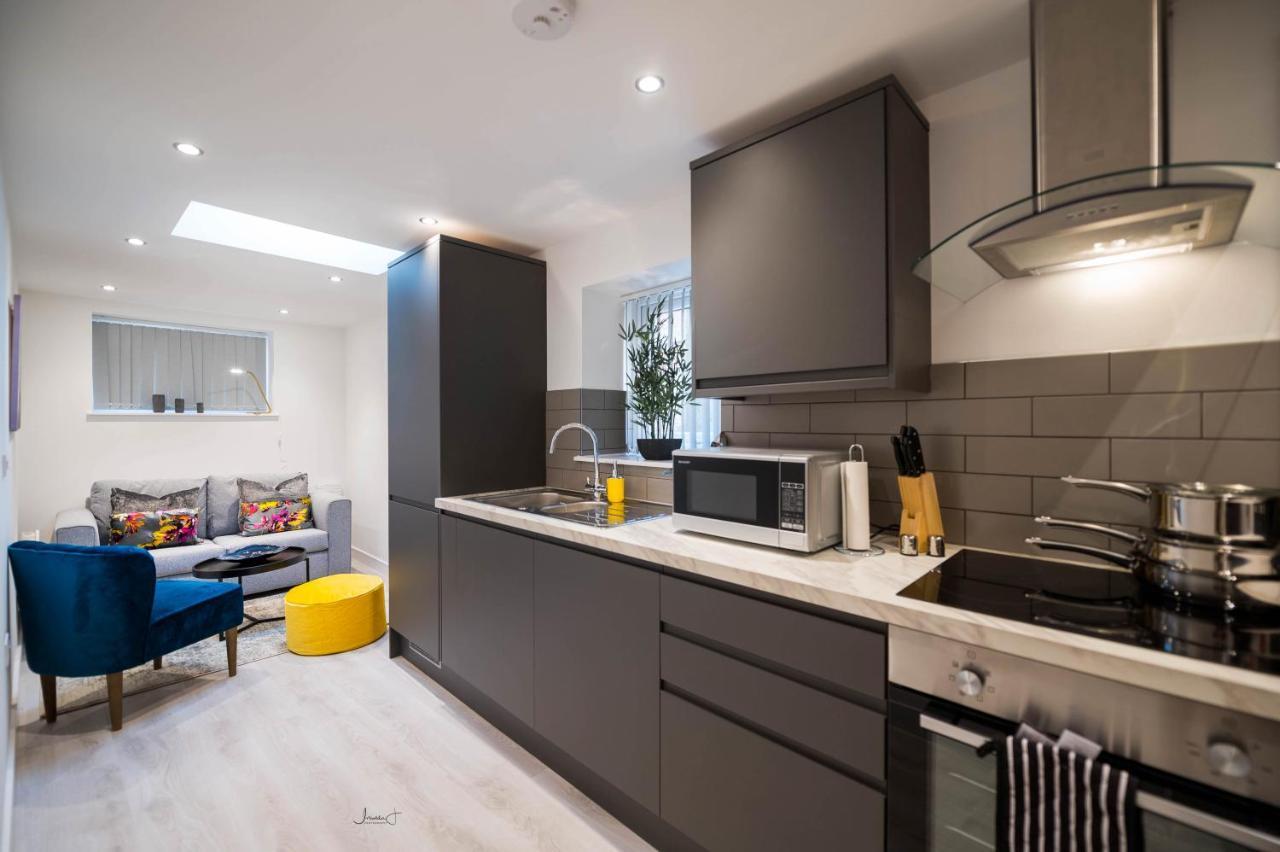 Charles Alexander Short Stay - Windmill House Apartments Lytham St Annes Dış mekan fotoğraf