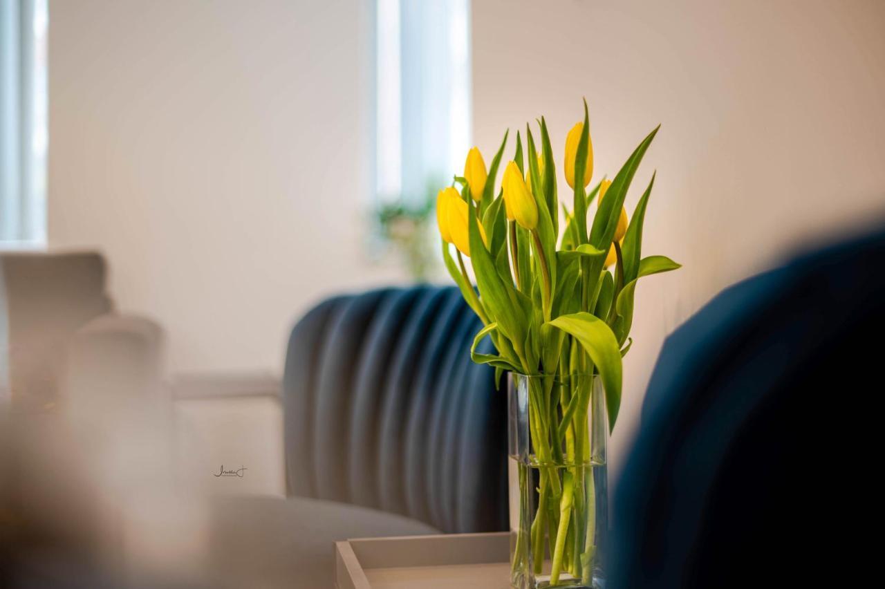 Charles Alexander Short Stay - Windmill House Apartments Lytham St Annes Dış mekan fotoğraf