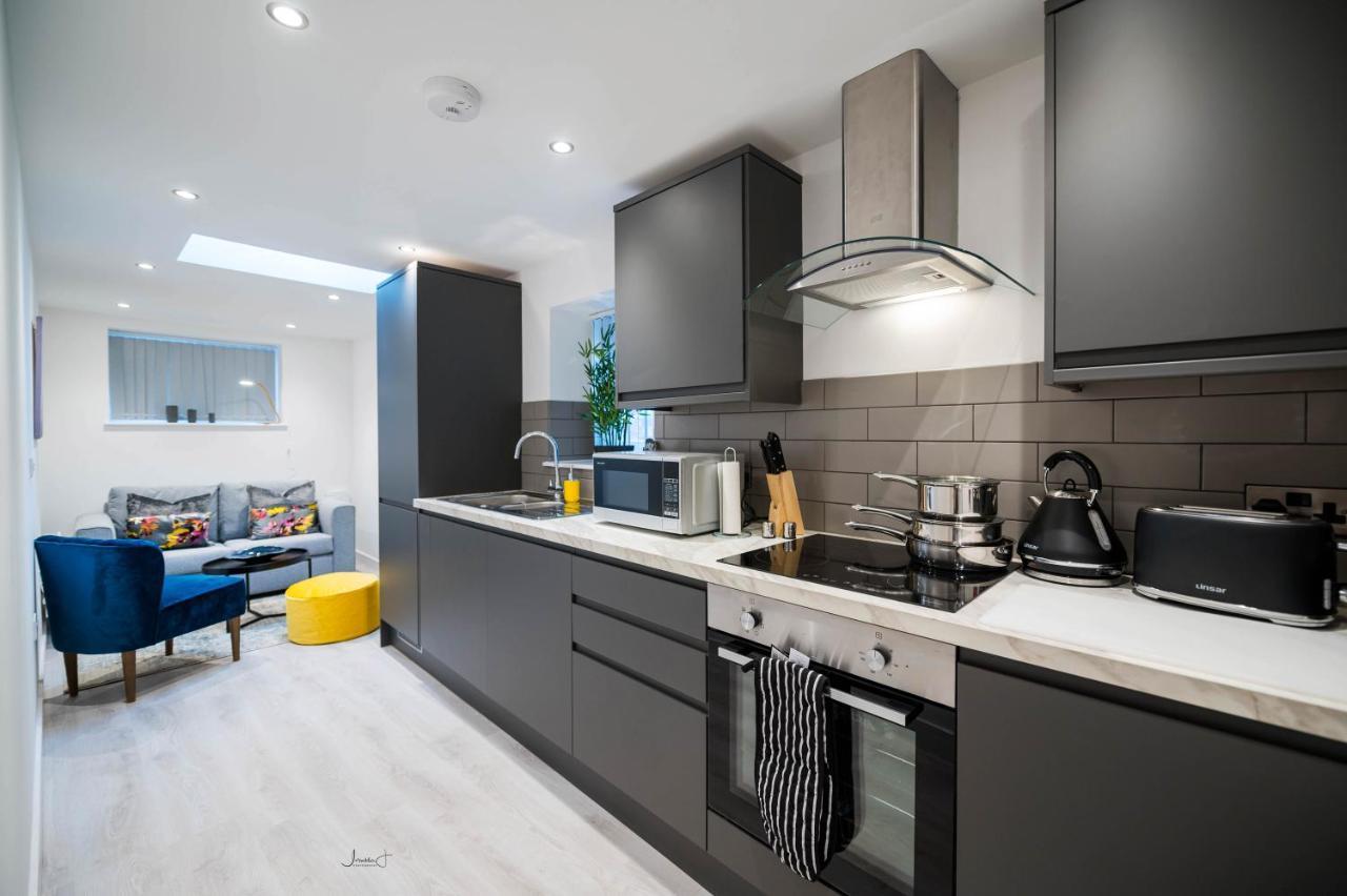 Charles Alexander Short Stay - Windmill House Apartments Lytham St Annes Dış mekan fotoğraf