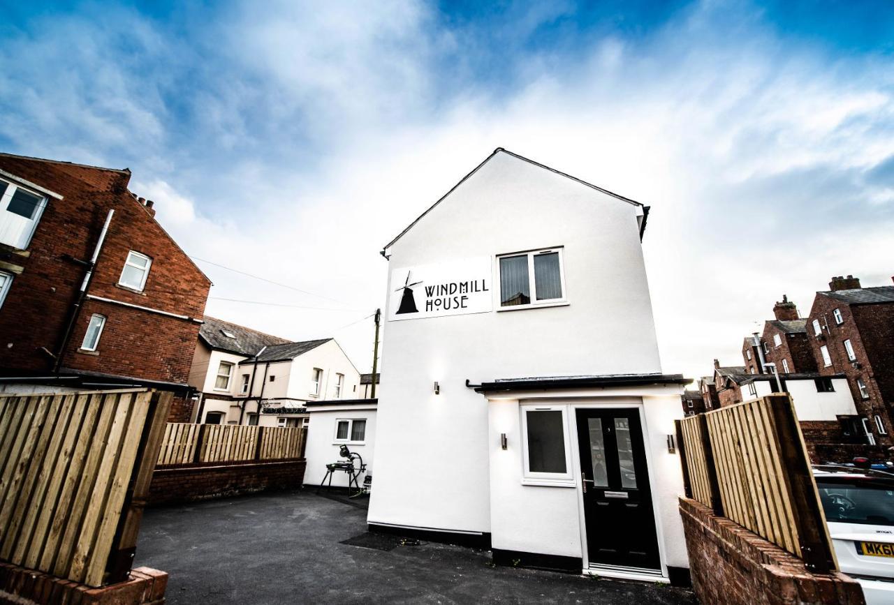 Charles Alexander Short Stay - Windmill House Apartments Lytham St Annes Dış mekan fotoğraf